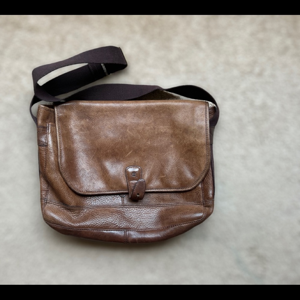 TIMBERLAND VINTAGE LEATHER SHOULDER BAG